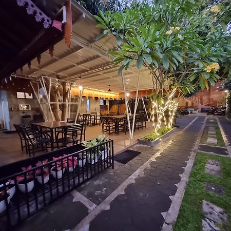 Omah Nayan Hotel Maguwo Exterior photo