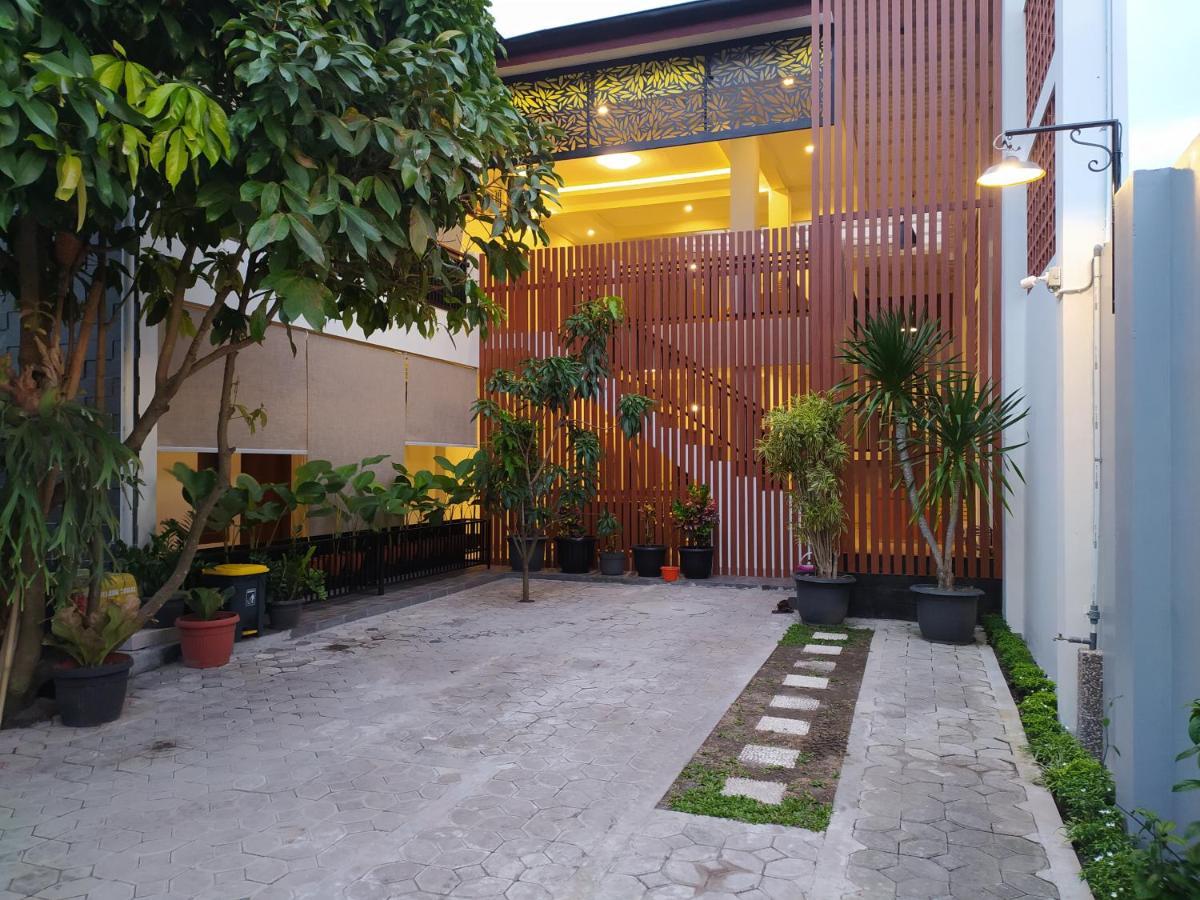 Omah Nayan Hotel Maguwo Exterior photo