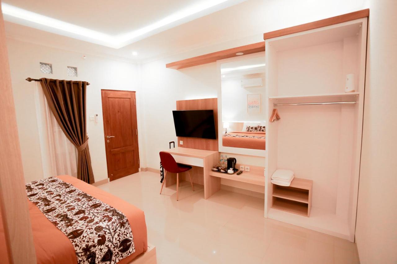 Omah Nayan Hotel Maguwo Exterior photo